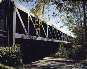 custom_1240480333401_Art_Center